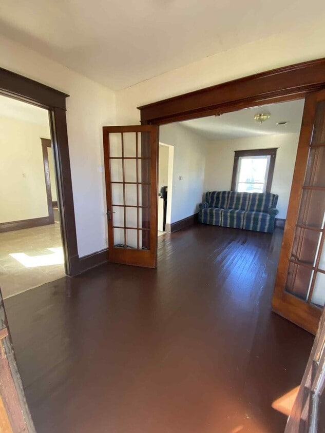 Foto principal - 301 N 11th St