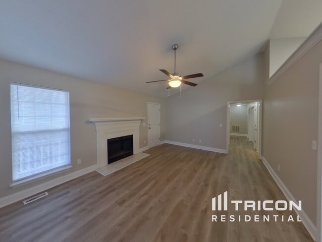 Building Photo - 1003 Cambridge Oaks Dr