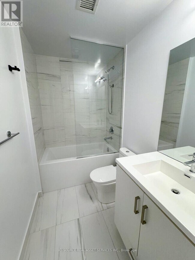 Photo du bâtiment - 60 Honeycrisp Cres