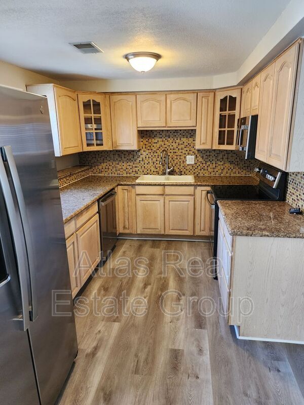 11436 W Kentucky Dr, Lakewood, CO 80226 House Rental in Lakewood, CO