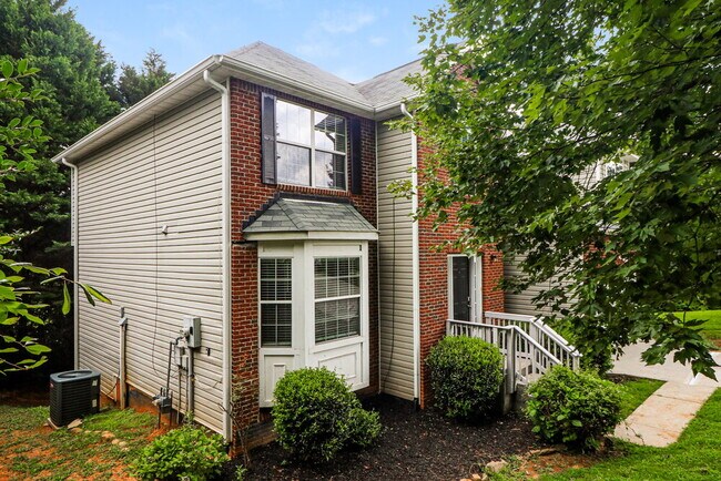 Building Photo - 4631 Glider Cir