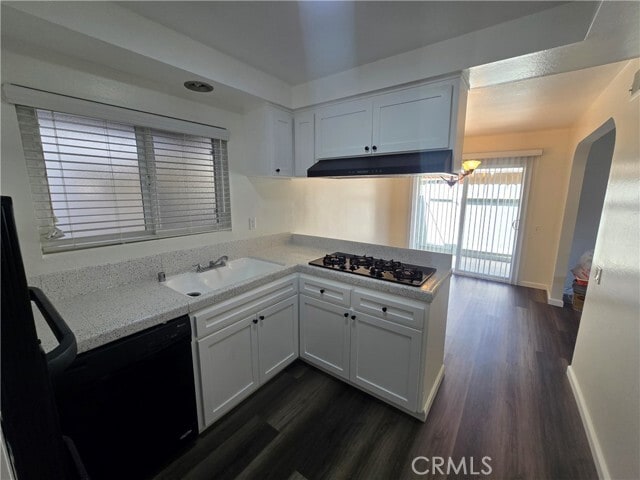 Building Photo - 17081 Evergreen Cir