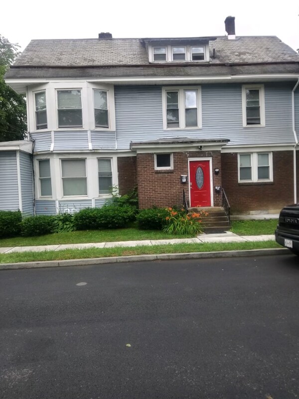 15 Summit Ave, Albany, NY 12209 House Rental in Albany, NY