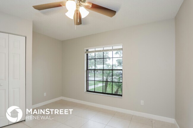 Foto del edificio - 24100 Turtlerock Ct