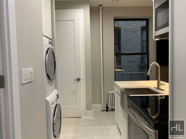 Foto del edificio - East 18th Street