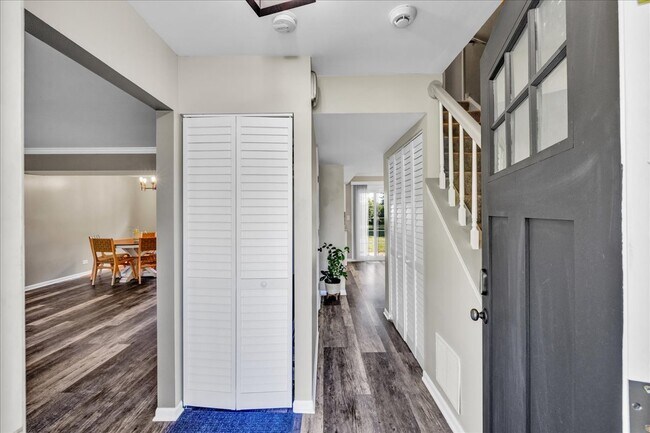 Foto del edificio - 3142 Portland Ct