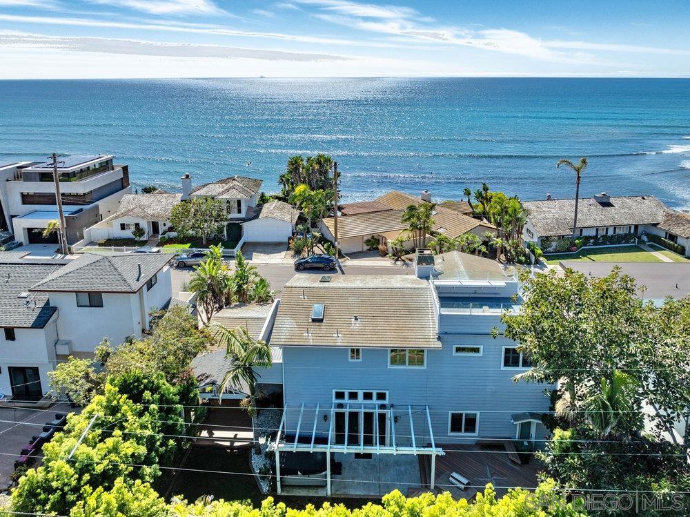Foto principal - 5247 Chelsea St