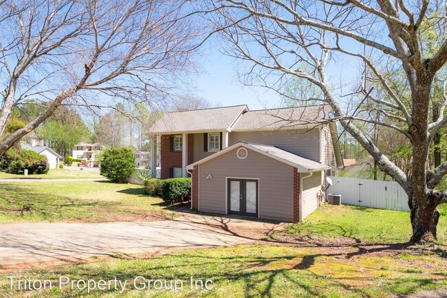 Building Photo - 4 br, 3 bath House - 4783 Burford Ct.