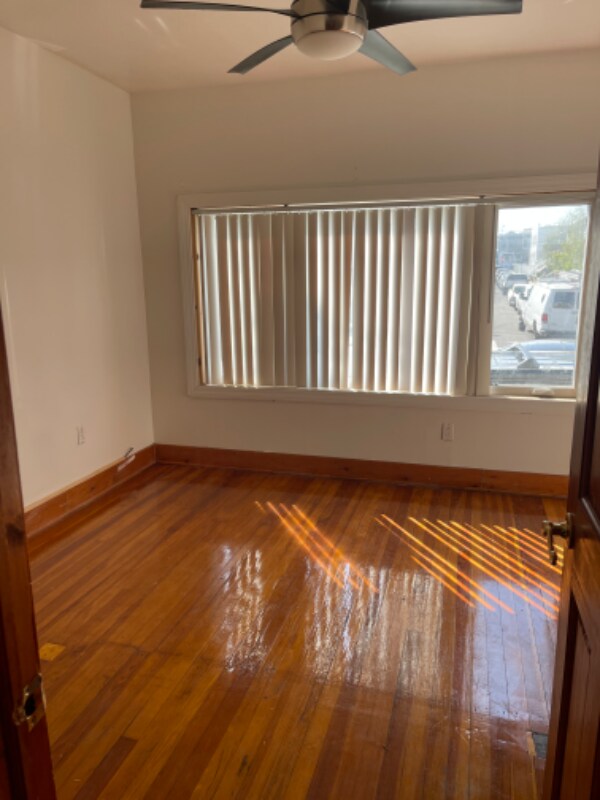 Foto del edificio - 110-29 106th St