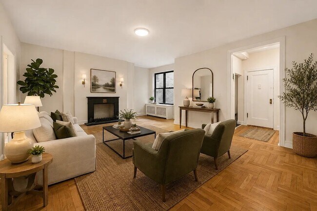 Building Photo - 107 E 63rd St