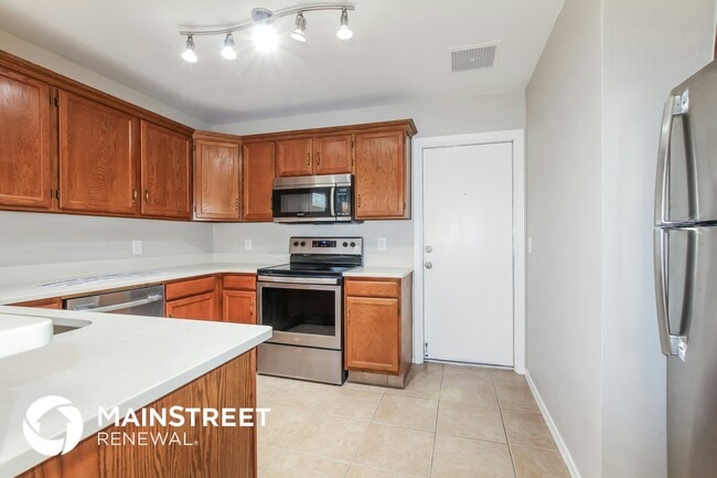 Foto del edificio - 8827 W Willowbrook Dr