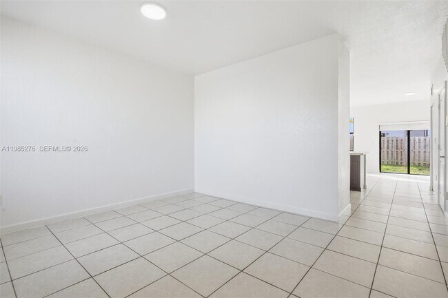 Foto del edificio - 28702 SW 133rd Ct