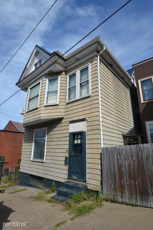 Primary Photo - 21 7th St