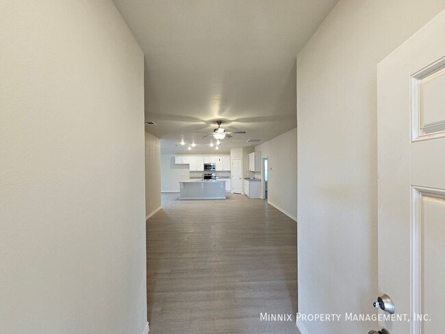 Building Photo - 1309 Bajada St