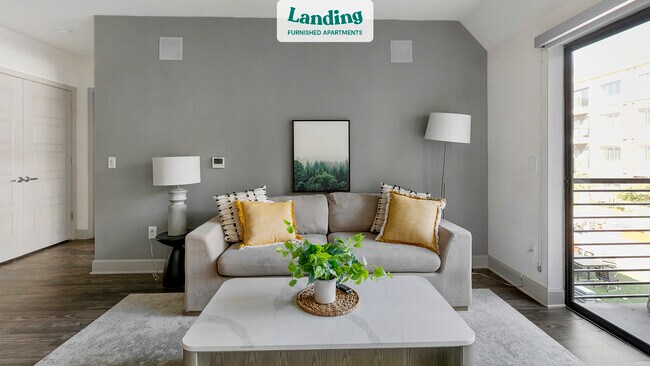 Foto del edificio - 3700 Mapleshade Ln