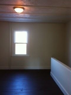 Foto del edificio - 5 br, 1 bath House - 111 WEST 6TH STREET