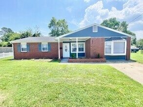 Building Photo - 701 Whitney Ct