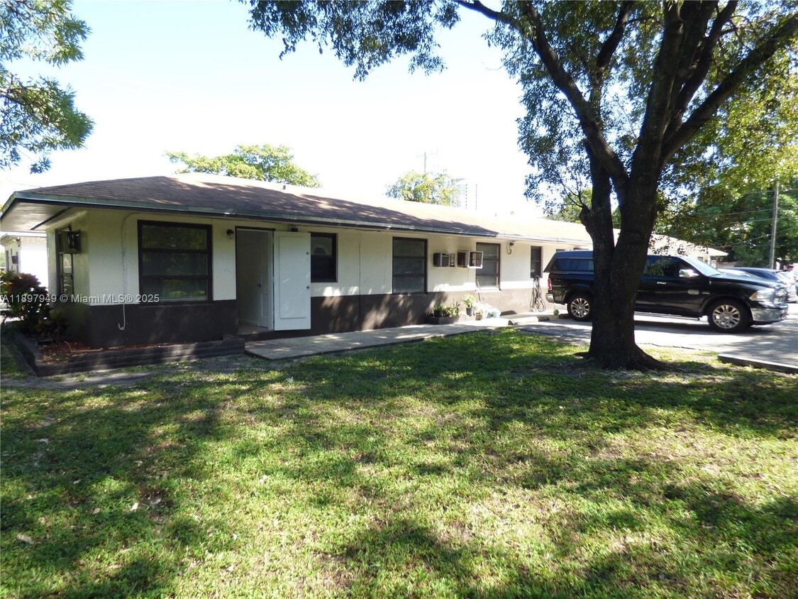 Foto principal - 522 N 19th Ave