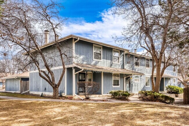 Foto del edificio - 11635 E Cedar Ave