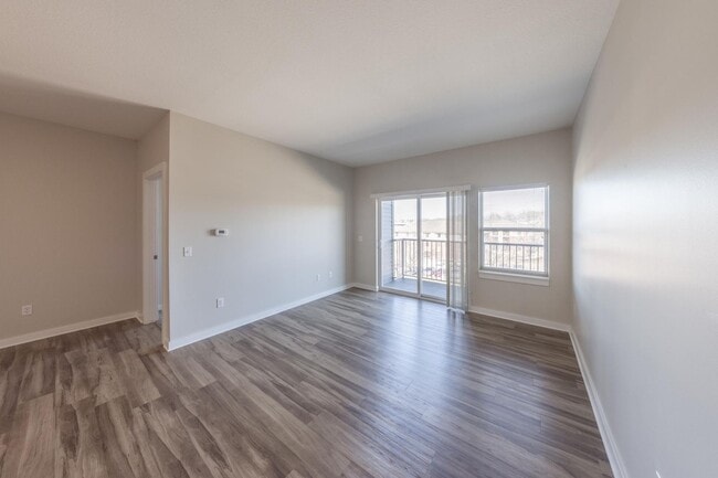 Photo - Pinhook Flats at Aksarben Village Apartments