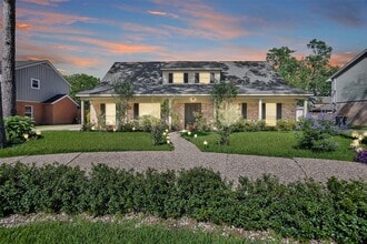Building Photo - 15010 Falling Creek Dr