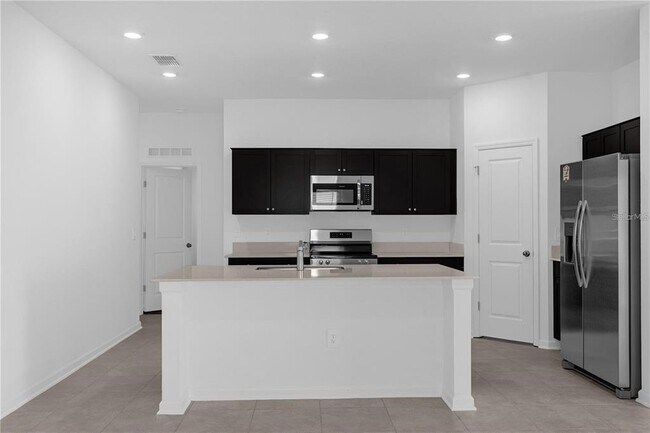 Foto del edificio - 269 Lawson Ave