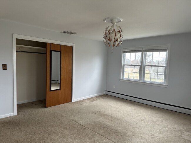 Bedroom 1 - 1650 Reed Rd