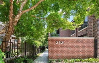 Building Photo - 2321 N Geneva Terrace