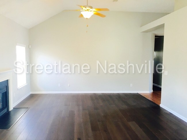 Foto del edificio - 2320 Haskell Dr