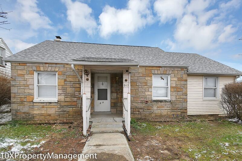 Primary Photo - 849 Ruby Ave
