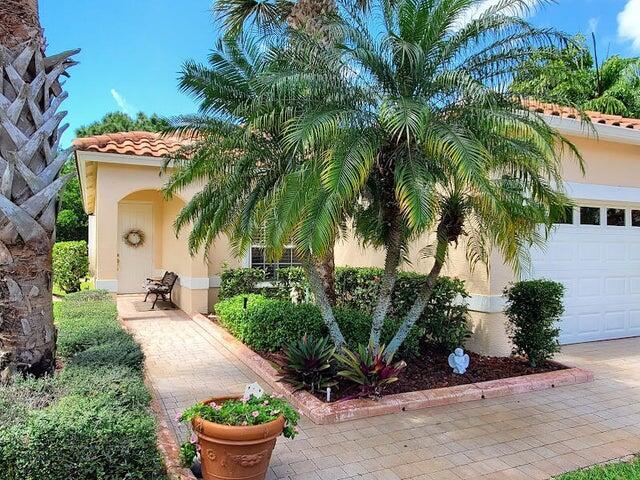 Foto principal - 430 NW Lismore Ln