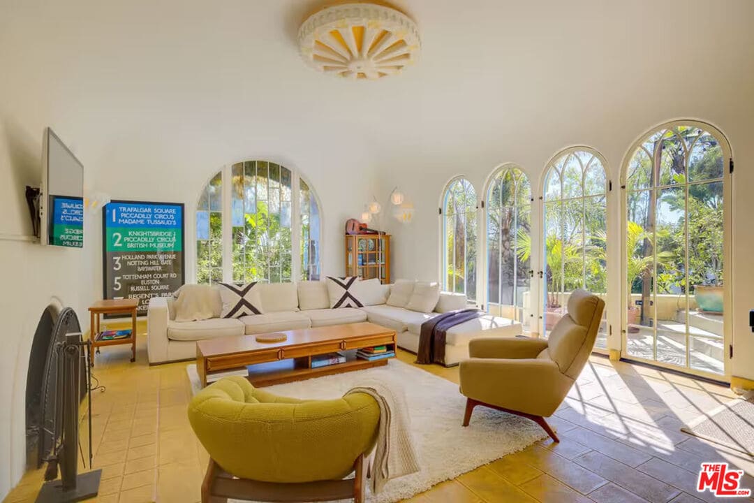 Foto principal - 4778 Cromwell Ave