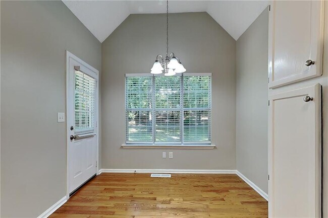 Foto del edificio - 4150 Sterling Pointe Dr