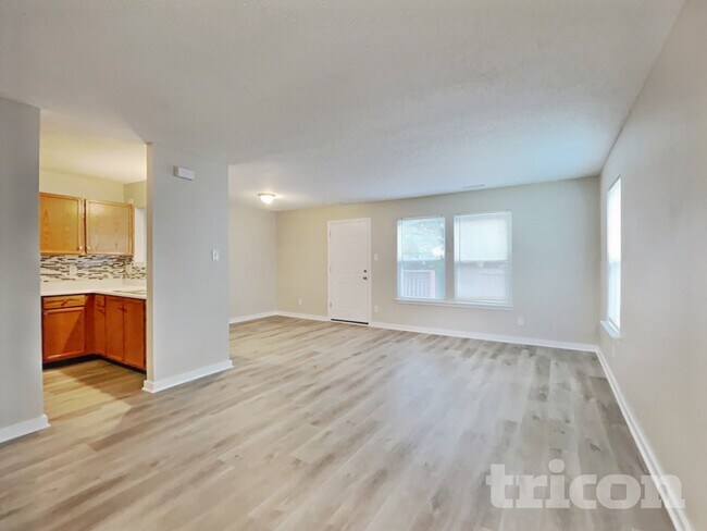 Building Photo - 10948 Sweetsen Rd