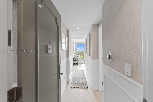 Foto del edificio - 3350 SW 27th St