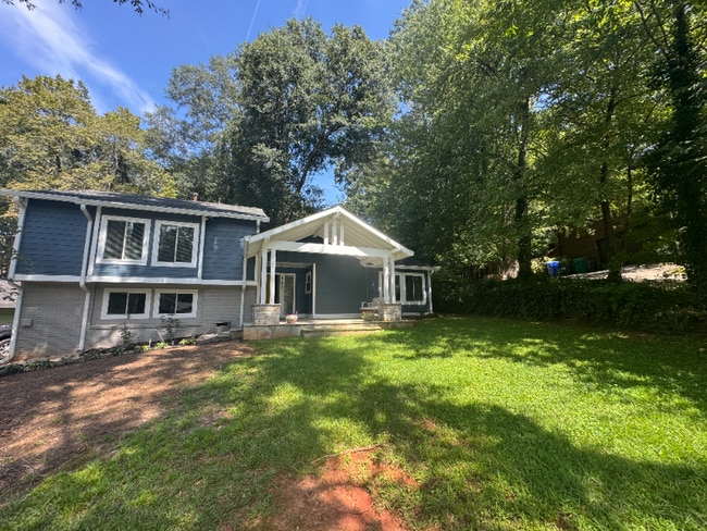 Building Photo - 1621 Northlake Springs Ct