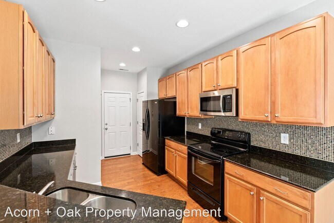 Building Photo - 3 br, 2.5 bath House - 705 Keystone Park D...