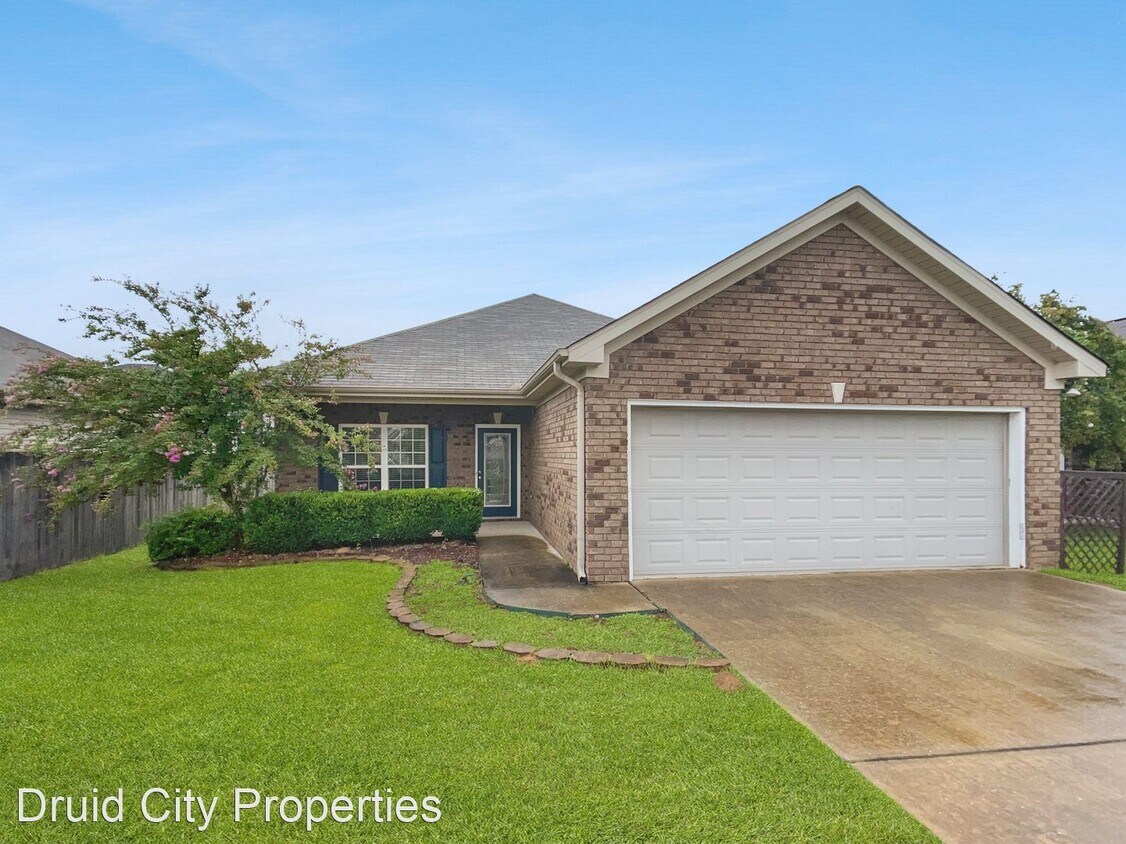3 br, 2 bath House 9923 Moonlight Drive House Rental in Tuscaloosa
