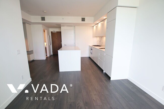 Photo du bâtiment - Maywood On The Park Studio For Rent 403-64...