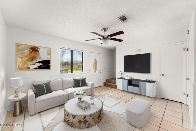 Building Photo - 3907 Venetian Cir