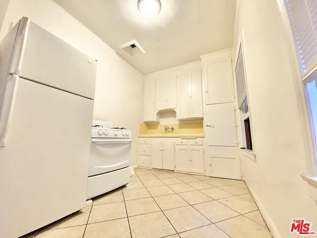 Foto del edificio - 608 S Dunsmuir Ave