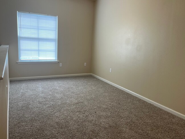 sala de estar - 274 Bella Sera Ln