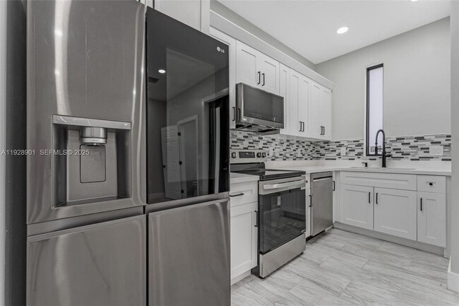 Foto del edificio - 1962 NW 107th St