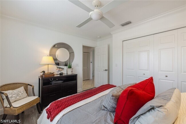 Foto del edificio - 6871 Sterling Greens Dr