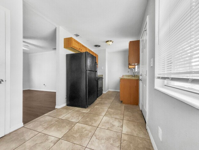 Foto del edificio - 9136 Tamworth Rd