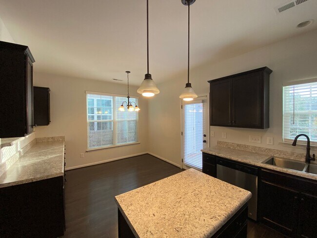 Foto del edificio - 5454 Farm House Trail