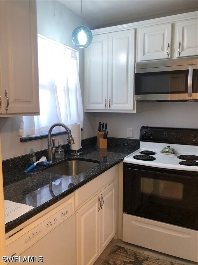 Foto del edificio - 150 Turtle Lake Ct