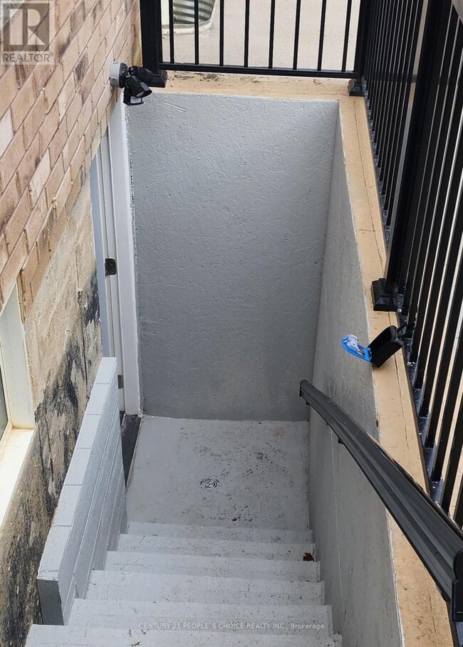 Building Photo - 21 Nightjar Dr