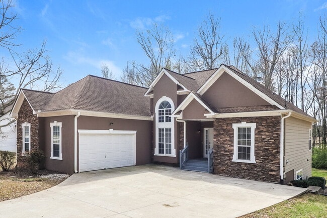 Building Photo - 139 Hunter's Pointe Dr