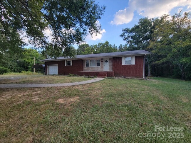 Building Photo - 1575 Simplicity Rd